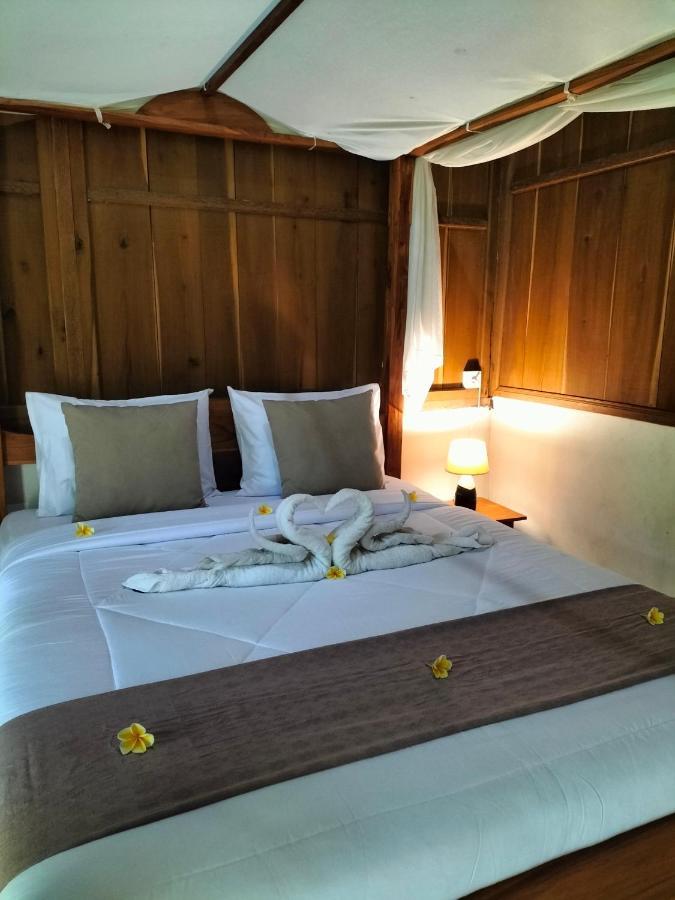 Friendly Homestay Lemukih Singaraja Exteriör bild