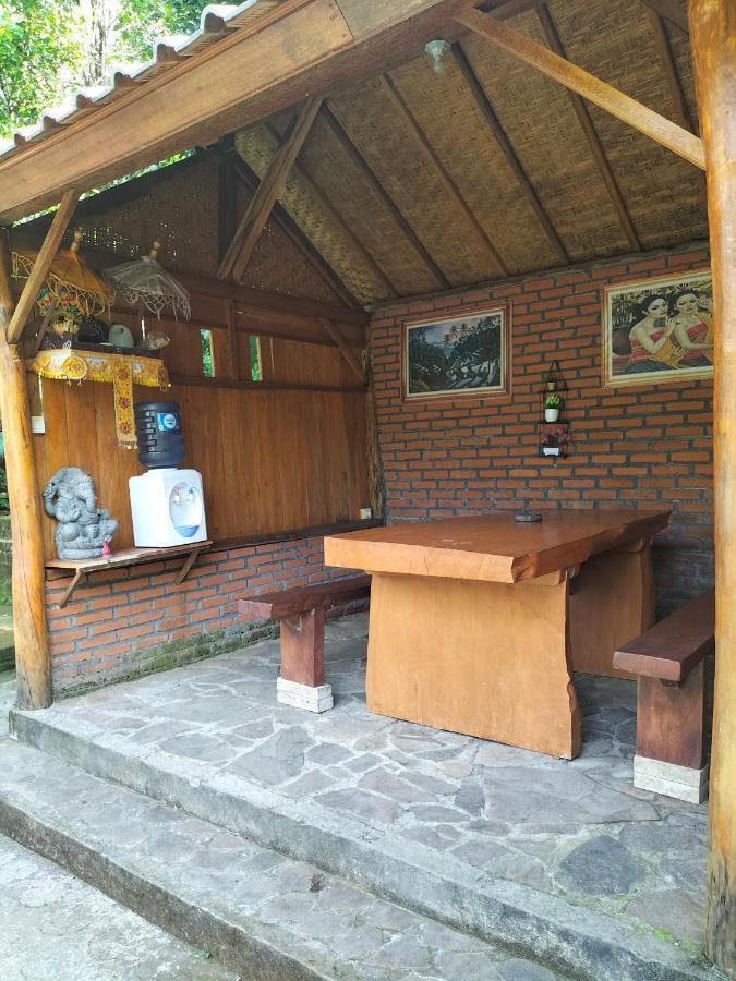 Friendly Homestay Lemukih Singaraja Exteriör bild