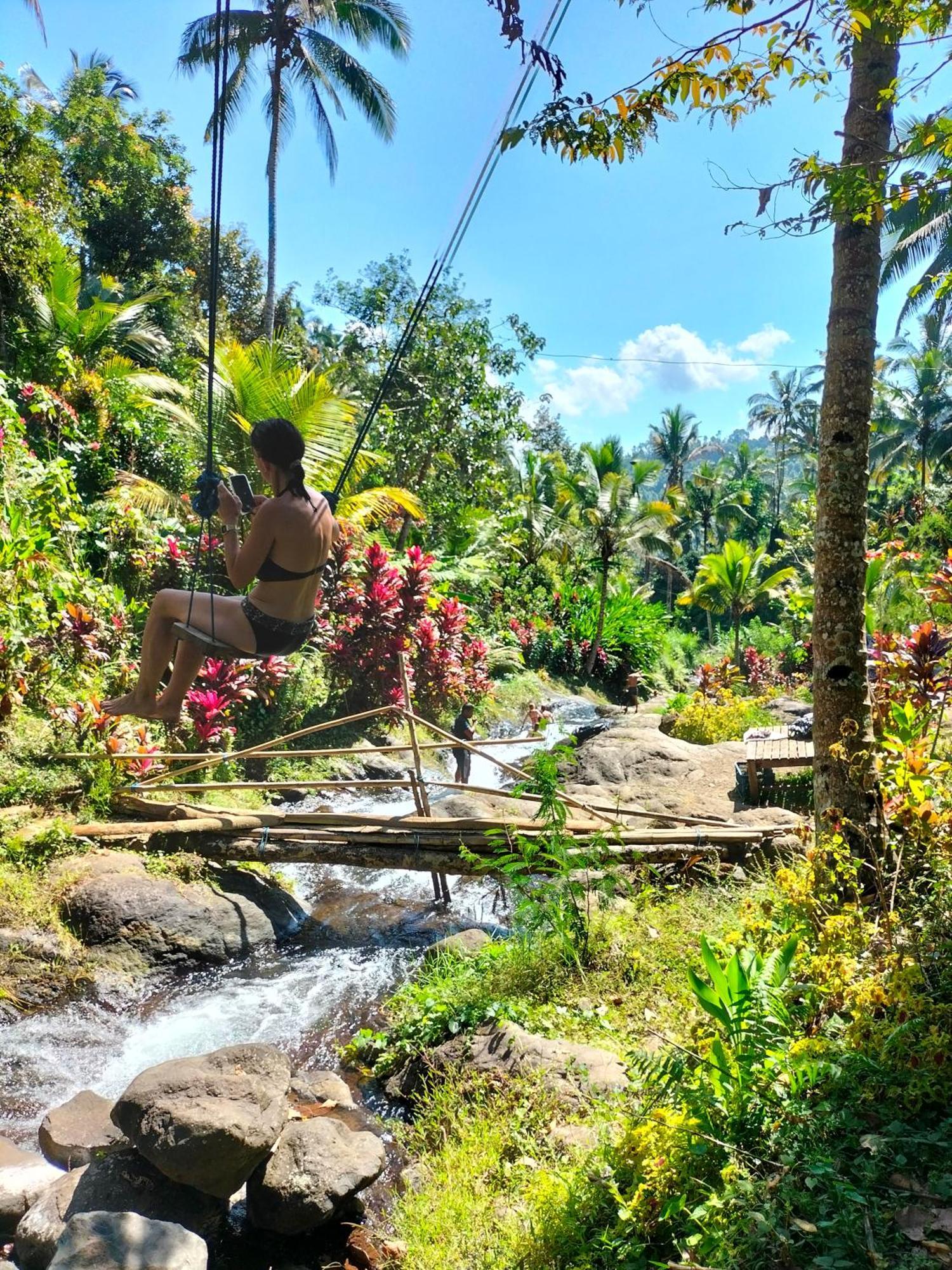 Friendly Homestay Lemukih Singaraja Exteriör bild